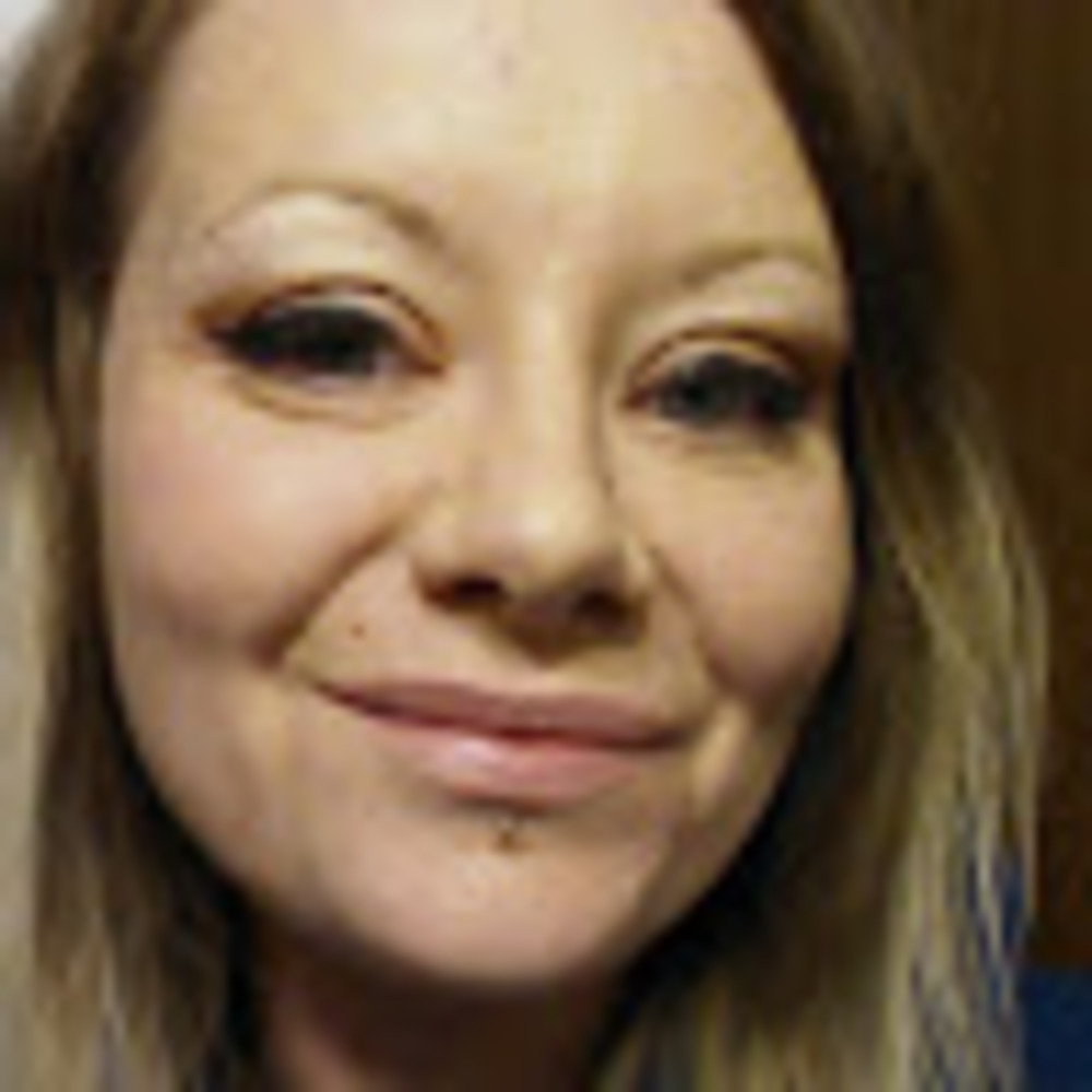 Meet your Posher, Jade